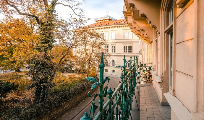 Luxusní byty 4+1 (cca 130 m2) v ulici Divadelní v centru Prahy seženete už od 69 milionů Kč.