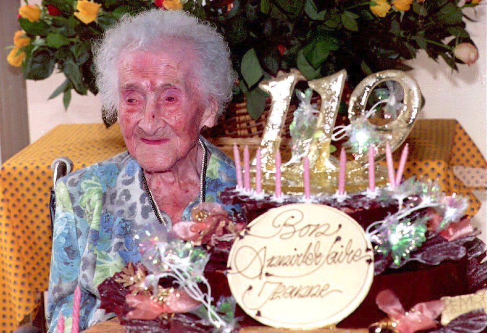 Jeanne Calmentová, když měla slavit 110. narozeniny