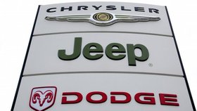 Nejvíce obchodníků přibylo automobilce Chrysler Group.