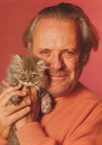 I kanibal Hannibal má rád kočičky, ham!
