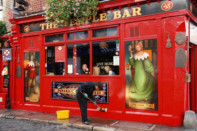 Nejznámější dublinská hospoda Temple Bar