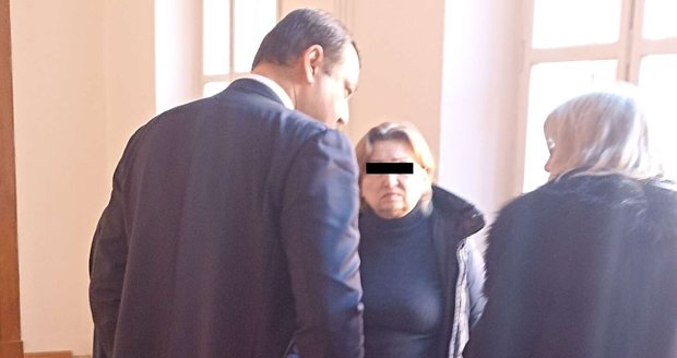 Jednatelka firmy z Turnova Irina I. vyvázla s pětiletou podmínkou. Jednatelka firmy z Turnova Irina I. vyvázla s pětiletou podmínkou.