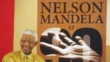 Nelson Mandela slaví 90. narozeniny