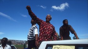 Nelson Mandela proslul jako bojovník za lidská práva.