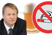 Němečkovy novoty v restauracích: Konec kouření a jeden nápoj levnější než pivo