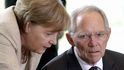 Německá kancléřka Angela Merkelová a ministr financí Wolfgang Schäuble