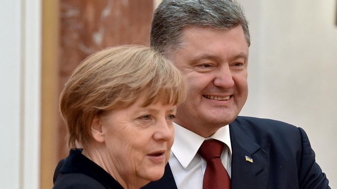 Německá kancléřka Angela Merkelová a ukrajinský prezident Petro Porošenko