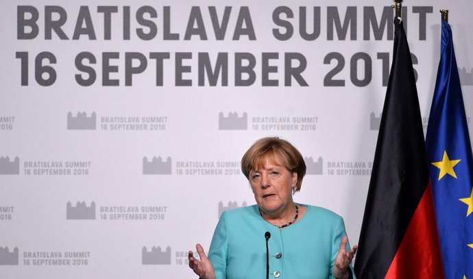 Německá kancléřka Angela Merkelová na summitu v Bratislavě
