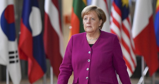 Merkelová varovala své straníky: „Ztrácíme charakter národní strany!“
