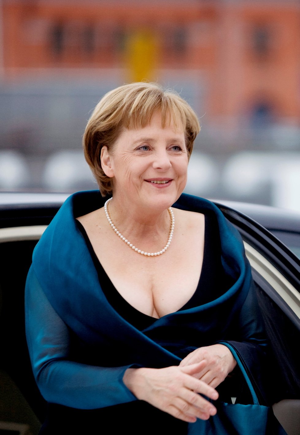 Kancléřka Angela Merkelová a její módní styl.