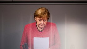Německá kancléřka Angela Merkelová během projevu o plánovaném rozpočtovém schodku na rok 2021, (9.12.2020).