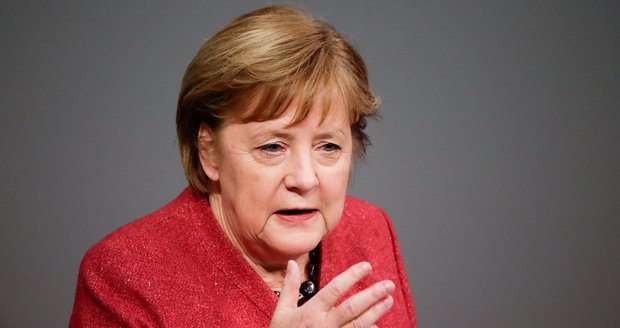 Angela Merkelová hájila astronomický schodek: „Pandemie je výjimečná situace“