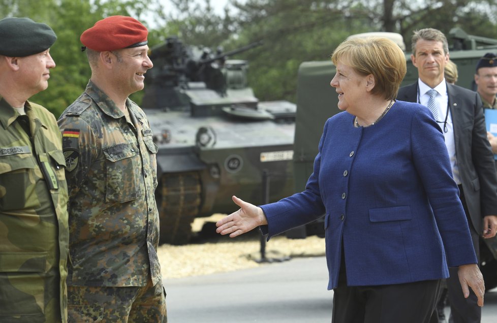 Německá vláda si po sérii poruch koupí tři nové airbusy (20. 5. 2019)