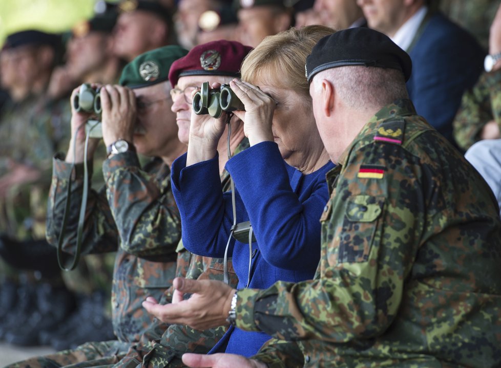 Německá vláda si po sérii poruch koupí tři nové airbusy (20. 5. 2019)