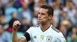 Kapitán Německa Julian Draxler slaví výhru nad Austrálií