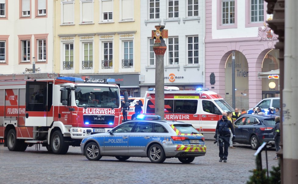 Auto zabíjelo na pěší zóně v Trevíru.