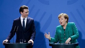 Přátelé se špehují? Německá kancléřka Merkelová při setkání s rakouským kancléřem Kurzem.