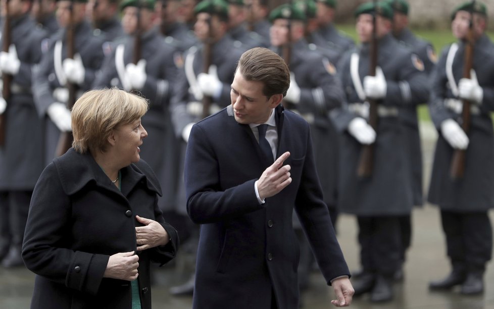 Německá kancléřka Merkelová se v Berlíně sešla s rakouským kancléřem Kurzem.