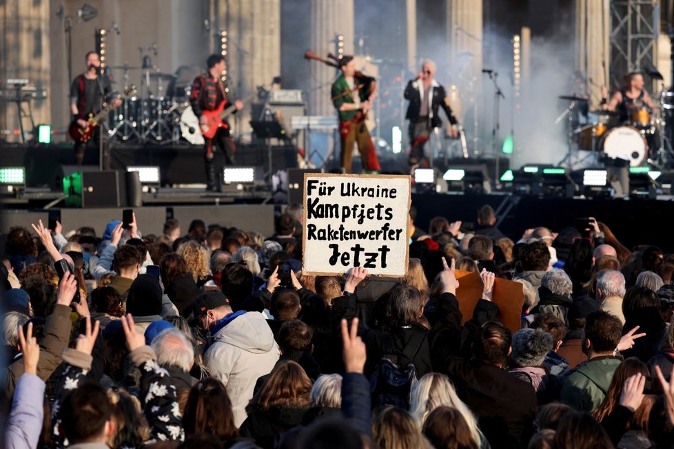 Protiválečný koncert v Berlíně s názvem Sound of Peace na podporu Ukrajiny napadené Putinovou okupační armádou (20. 3. 2022)