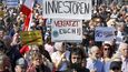 V Berlíně i dalších městech Německa vyrazili lidé protestovat proti růstu nájmů 