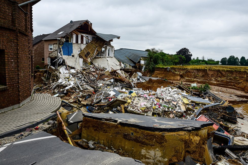 Následky ničivých bouří v německém Erftstadtu (16.7.2021)