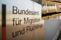 Skandál s migranty v Německu. V Brémách otevřeli dveře klidně i teroristům