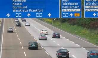 Německé mýto pro osobní auta bude provozovat Kapsch spolu s prodejcem lístků na koncerty