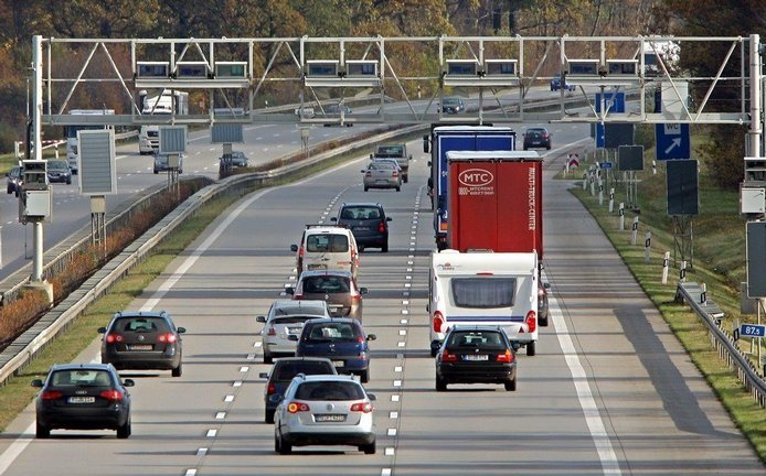 Mýtné pro osobní automobily začne v Německu platit v roce 2020. Pro české řidiče to bude znamenat velké zdražení cest.