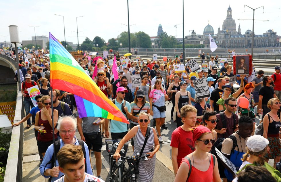 Protirasistická demonstrace v Drážďanech za větší toleranci