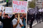 Demonstrace za zřízení chalífátu v Hamburku (27.4.2024)
