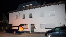 V domě v bavorském městě Wallenfels nedaleko českých hranic našla policie osm mrtvých dětí.