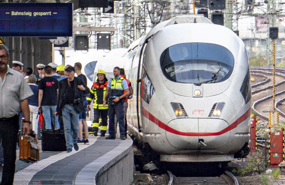 Eritrejec, který v Německu shodil pod vlak ženu a chlapce, má tři děti