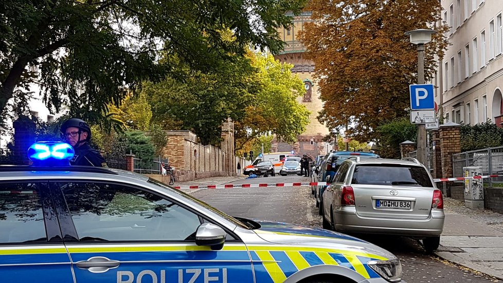 Po střelbě v německém Halle zůstali dva mrtví.