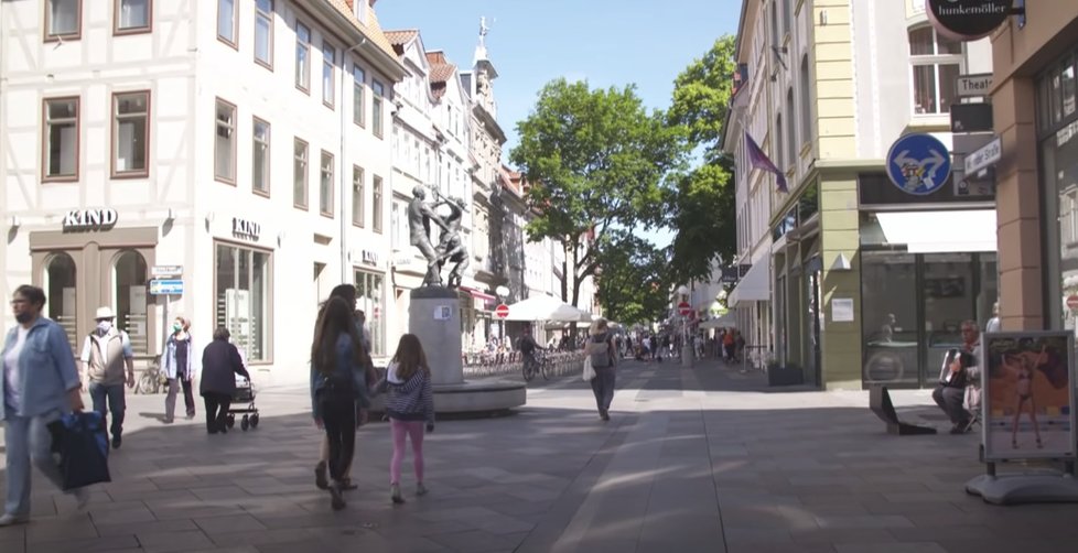 Epidemická situace v německém Göttingenu je kritická. V univerzitním městě se nákaza v posledních dnech rozšířila v důsledku několika rodinných oslav.