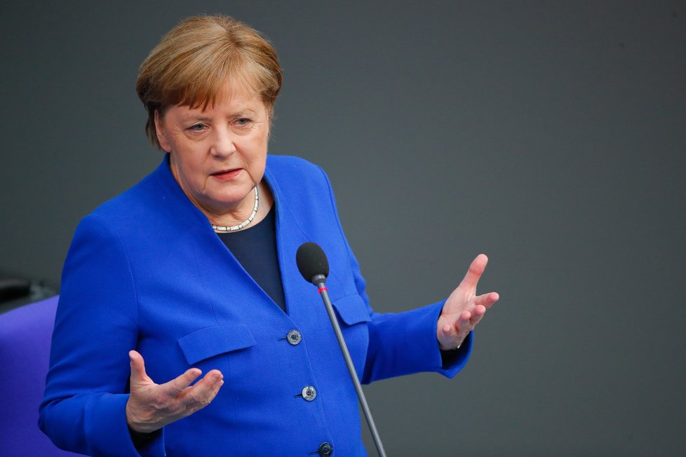 Koronavirus v Německu: Kancléřka Merkelová řečnila o pandemii v Bundestagu (13. 5. 2020).