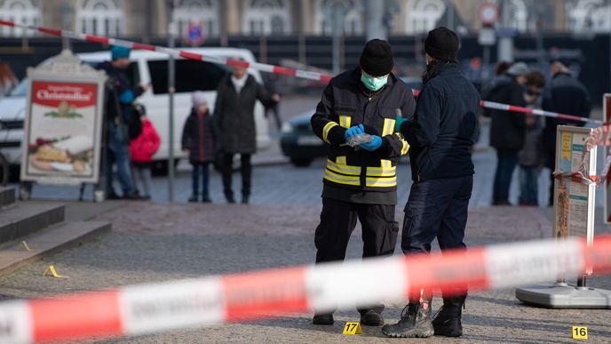 Policie vyšetřuje krádež v drážďanské klenotnici Grünes Gewölbe, (25.11.2019).