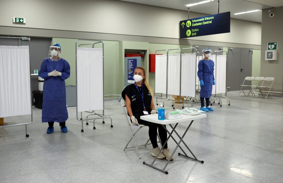 Testování na koronavirus na německých letištích
