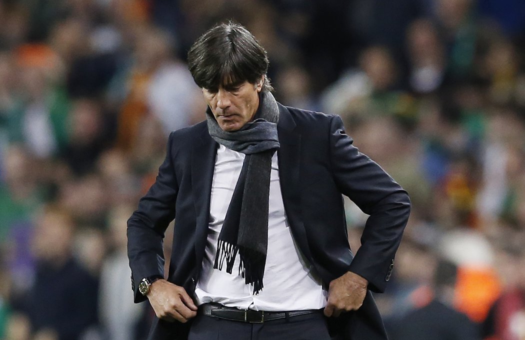 Trenér Německa Joachim Löw byl hodně zklamaný po prohře na půdě Irska