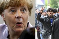 Merkelová deportuje z Německa 100 tisíc uprchlíků. Dostanou letenku i peníze