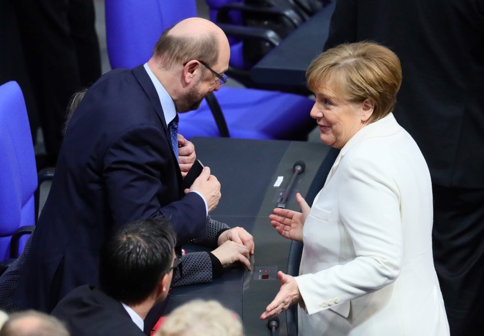 Angela Merkelová a Martin Schulz během volby