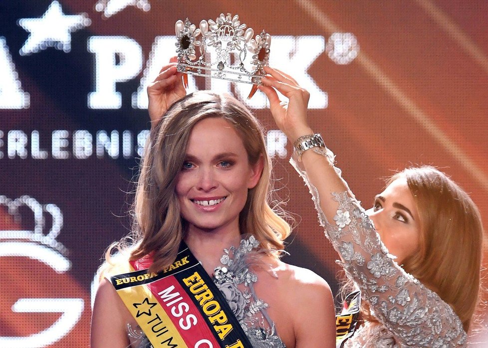 Letošní vítězkou Miss Německo se stala policistka Nadine Berneis (28)