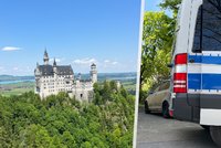 Útok na turistky v Německu: Američan u pohádkového hradu napadl dvě ženy, jedna (†21) zemřela