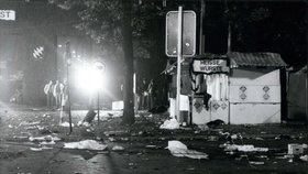 Při teroristickém útoku na Oktoberfestu zemřelo v roce 1980 13 lidí, přes 200 bylo zraněno.