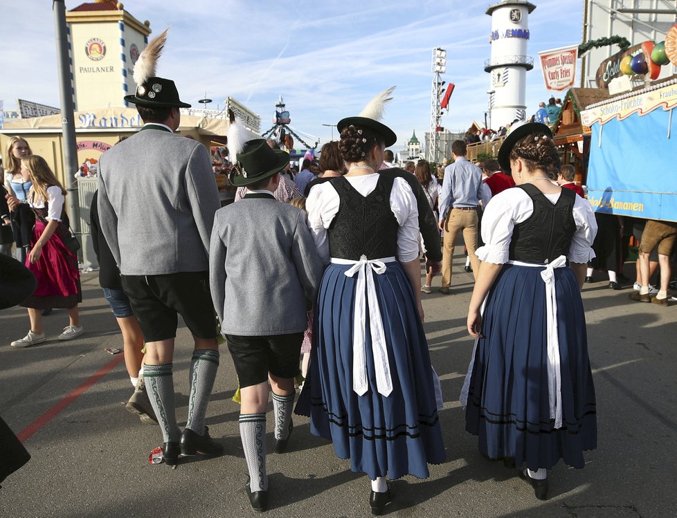 V Mnichově se každý rok konají slavnosti piva Oktoberfest.