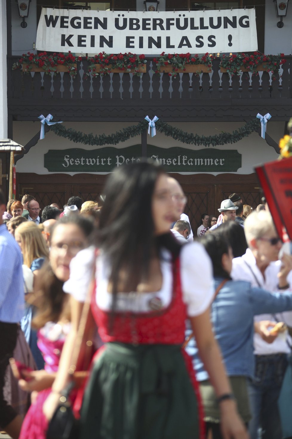 V Mnichově se každý rok konají slavnosti piva Oktoberfest.
