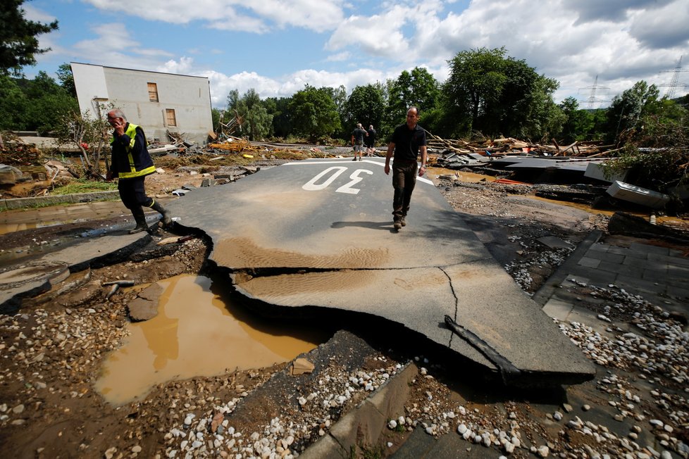 Silné bouřky a záplavy k Německu (15.7.2021)