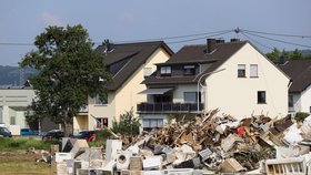 Odklízení následků bleskových povodní v Německu (20. 7. 2021)