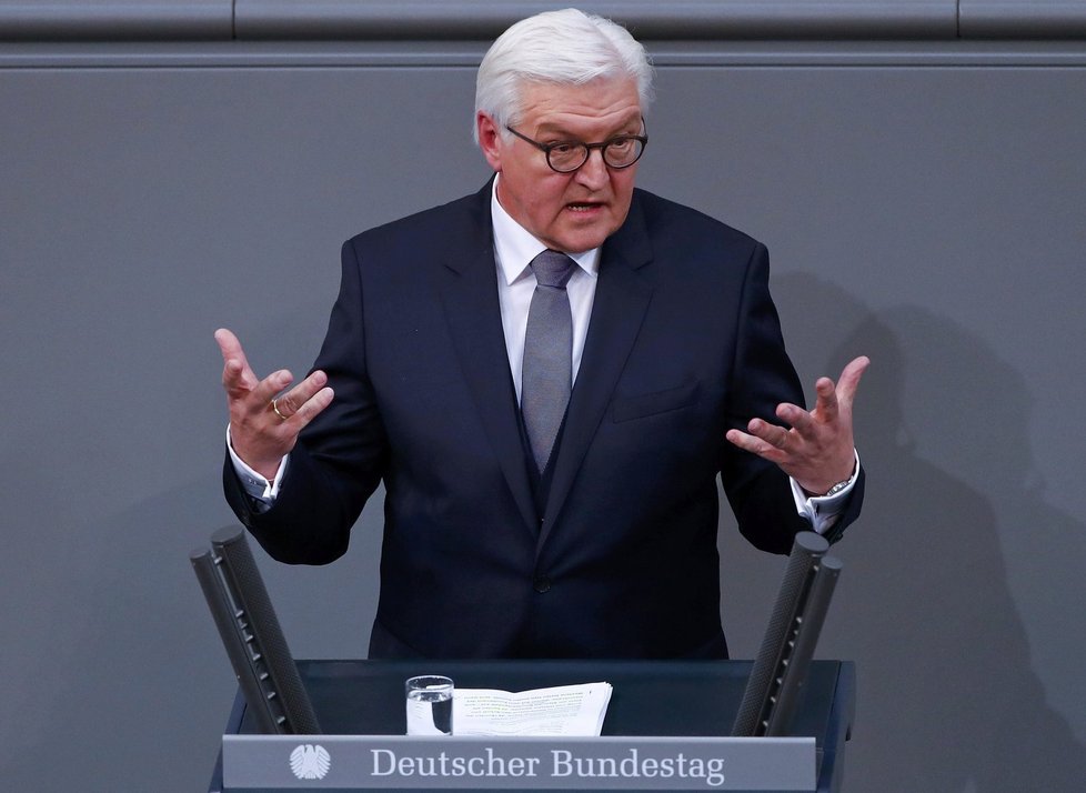 Steinmeier při projevu v německém parlamentu