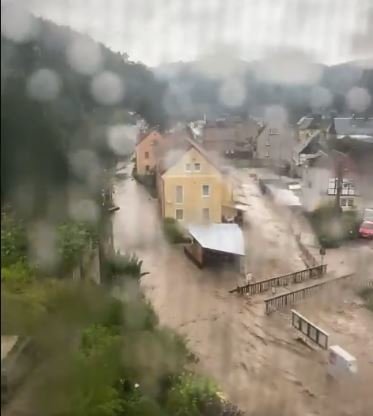 Situace po vydatných deštích v Bad Schandau nedaleko českých hranic