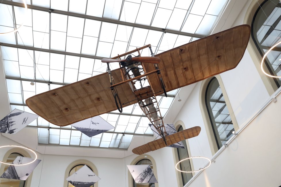 Pokud vás fascinuje pražské Národní technické muzeum, jako doma si budete připadat v drážďanském Muzeum dopravy, jež se zaobírá všemi aspekty lidské mobility.